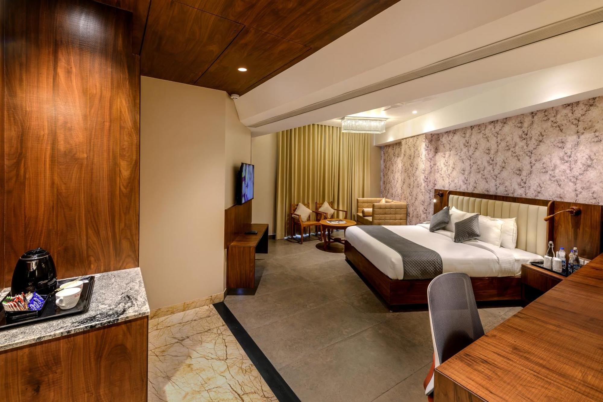 Sundex Hotel Thanjavur Exteriér fotografie