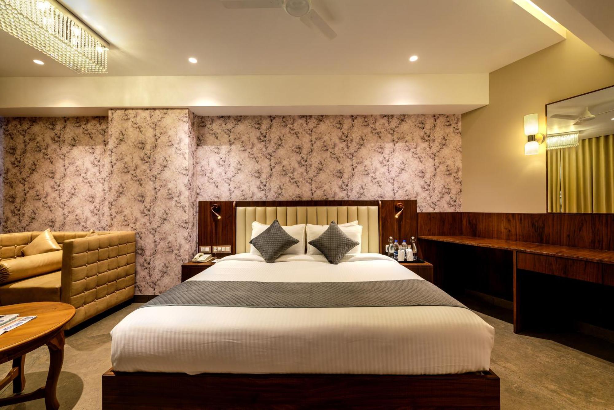 Sundex Hotel Thanjavur Exteriér fotografie